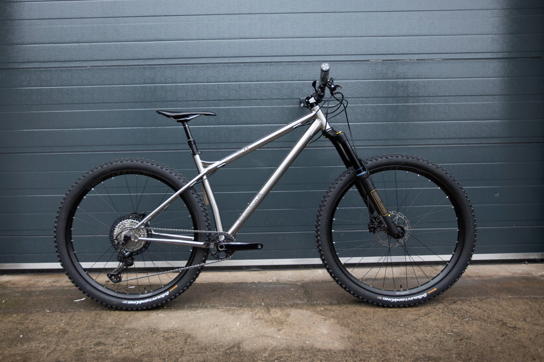 Switch9er Ti – Stanton Bikes