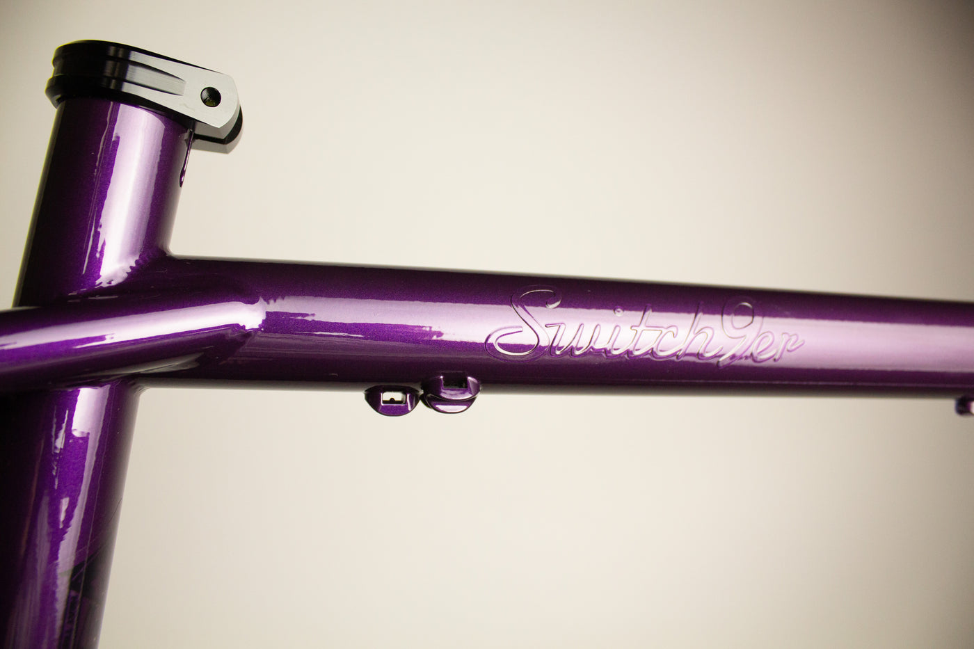 Switch9er 4130 Twilight Purple